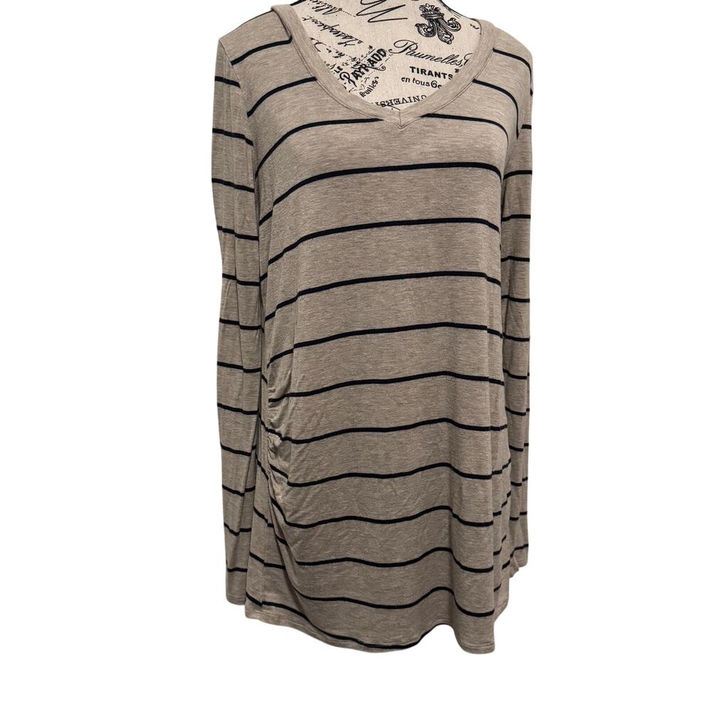 Juniper Ln Maternity Size XL Striped Long Sleeve V-Neck Top Side Ruched